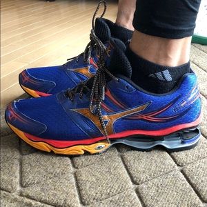 Mizuno Wave Creation 14 Sneakers